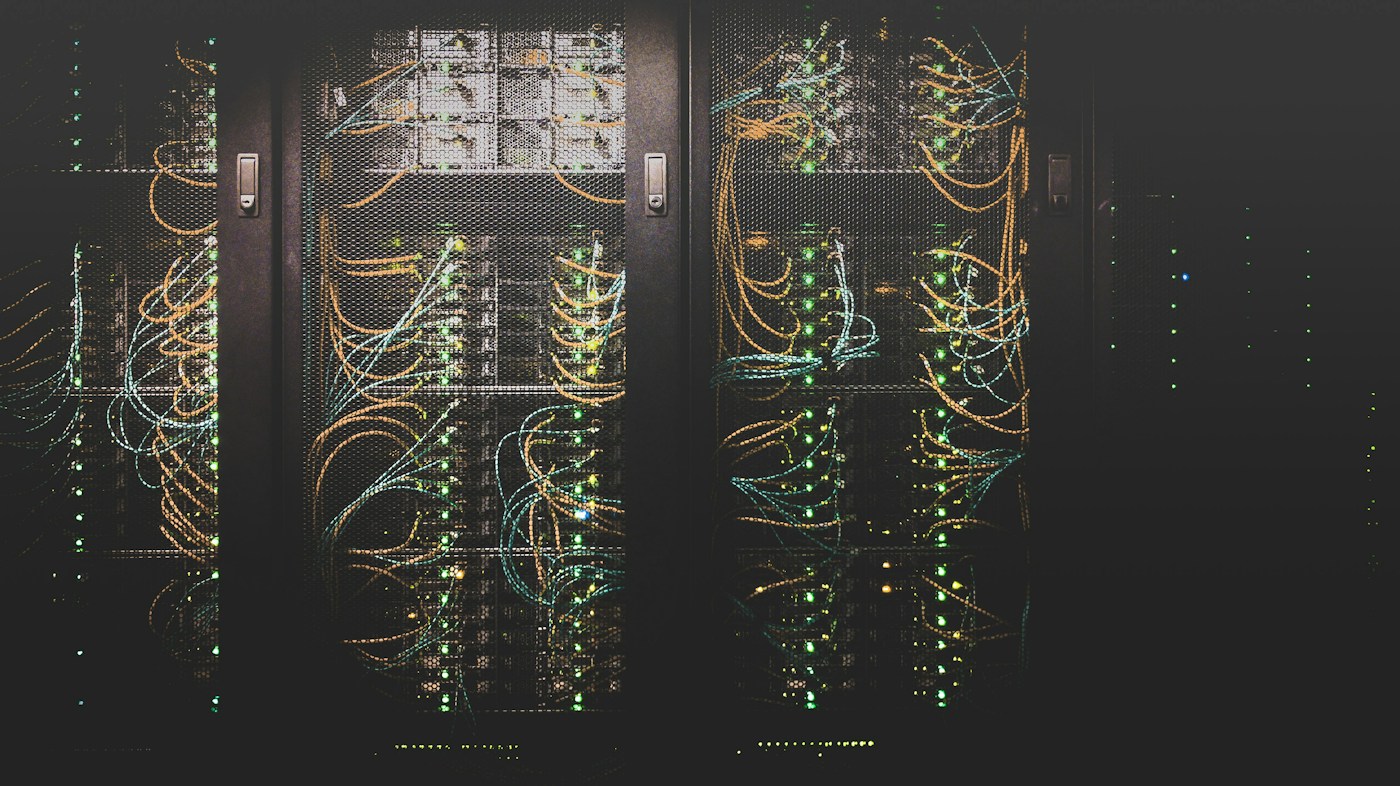 Database & Cloud Architecture